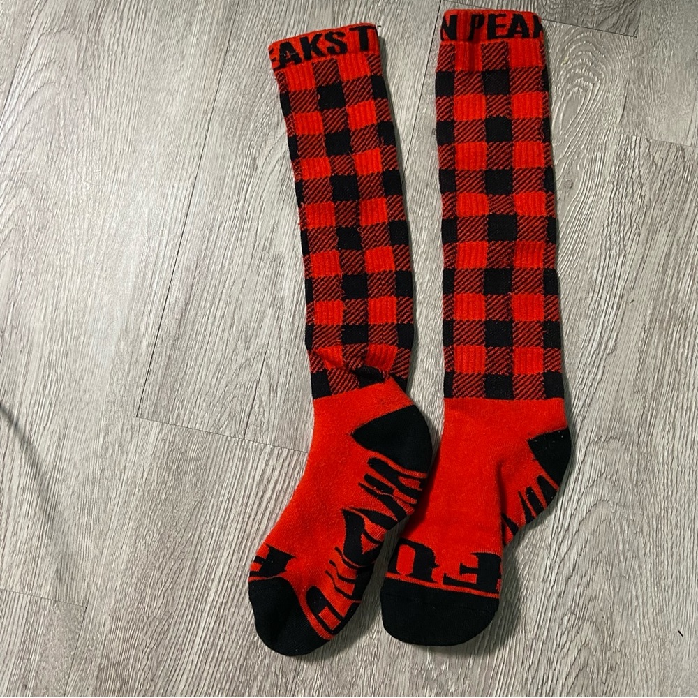 COPY - Twin Peaks Socks